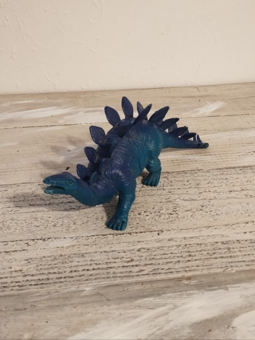 2005 Ankyo Dinosaur Stegosaurus Toy 8” Long
